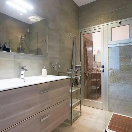 Heavenly Apartment On The Frontbeach * Santa Cruz de Tenerife